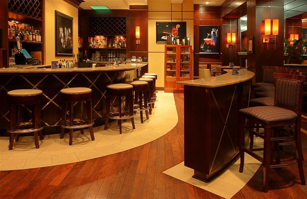 Morgantown Marriott At Waterfront Place Restaurant photo